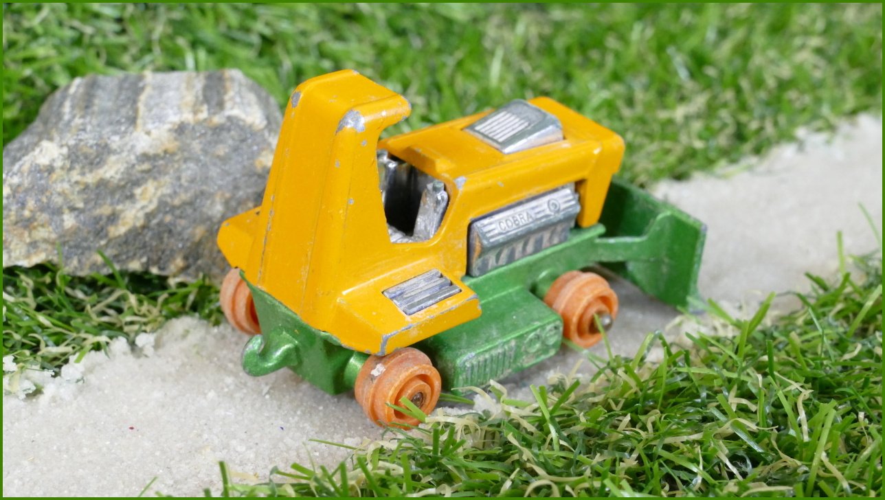 Model Autíčka Matchbox No.12 - Big Bull (Lesney) - bez pásů