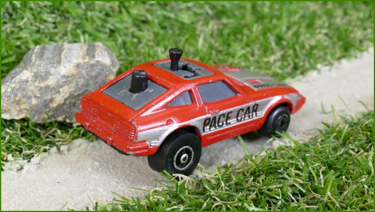 Model Autíčka Matchbox Trickshifters - funkční