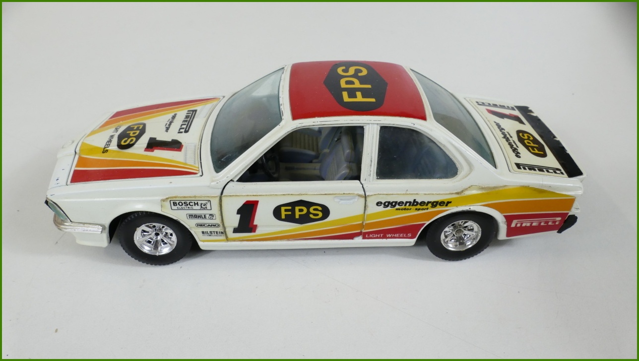 Model Auta Bburago 1:26 - BMW 635 CSi - Viz Popis