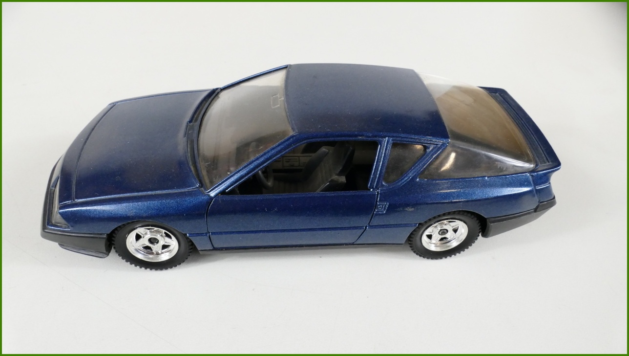 Model Auta Polistil 1:24 - Renault Alpine V6