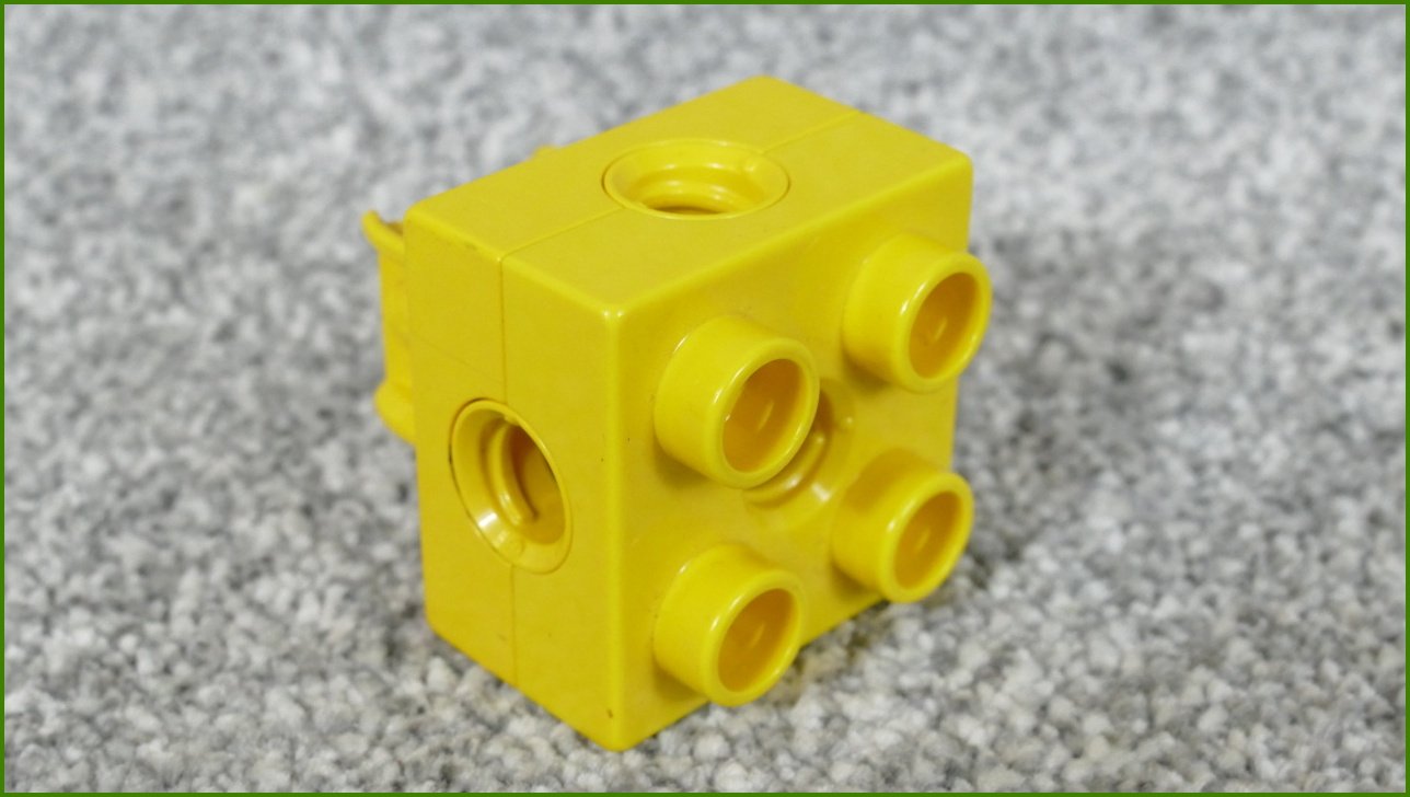 Lego® Duplo® Toolo® Kostka 2x2 Žlutá s Připojením