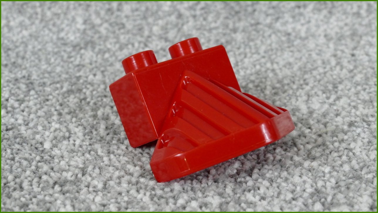 Lego® Duplo® Smetač Překážek/Kolejnicový Pluh Červený