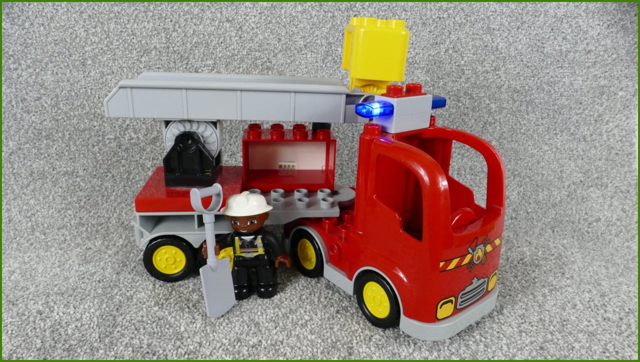 Lego® Duplo® Hasičské Auto se Žebříkem a Příslušenstvím