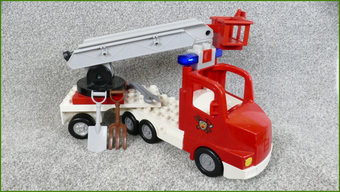 Lego® Duplo® Hasičské Auto se Žebříkem a Příslušenstvím