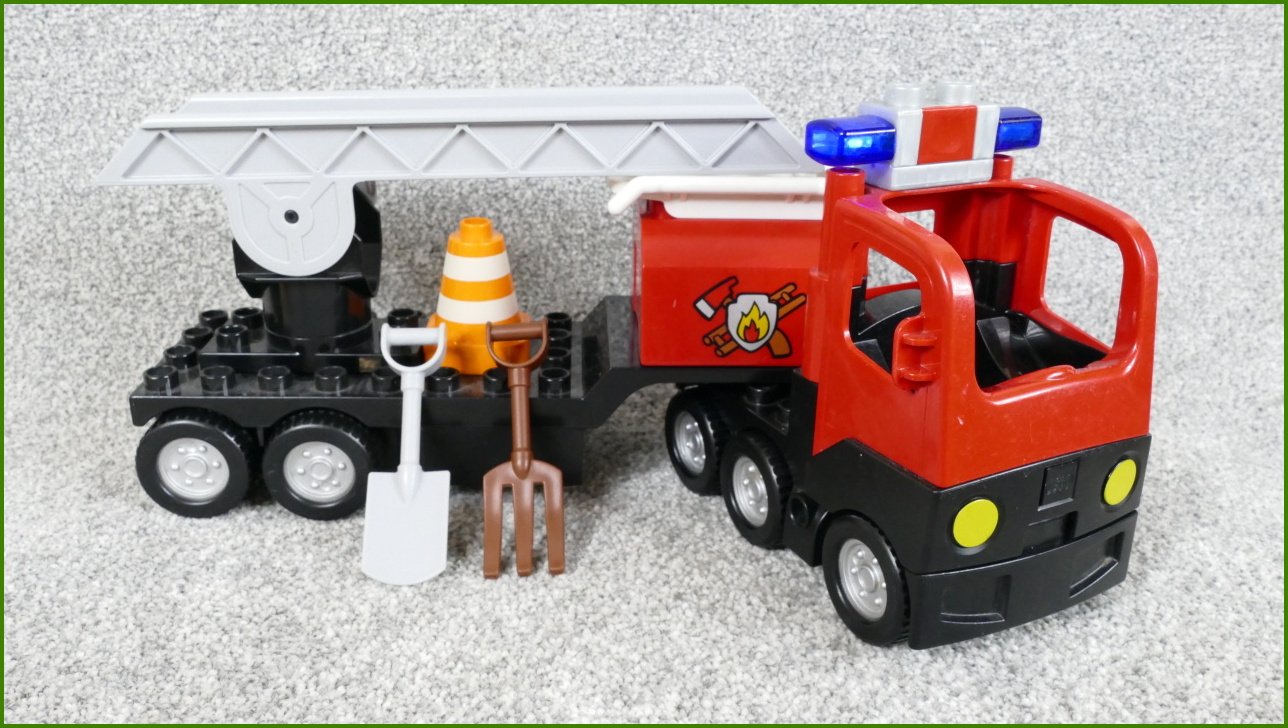 Lego® Duplo® Hasičské Auto se Žebříkem a Příslušenstvím