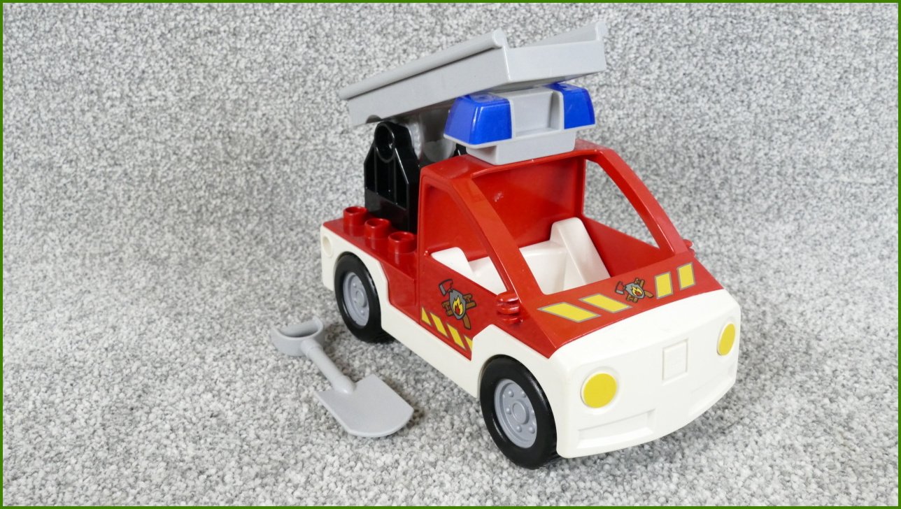 Lego® Duplo® Hasičské Větší Osobní Auto se Žebříkem