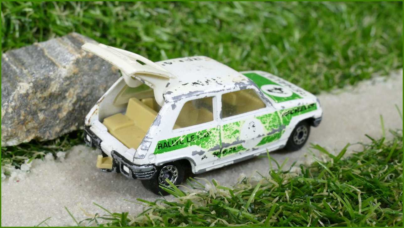Model Autíčka Matchbox Lesney No.21 - Renault 5TL