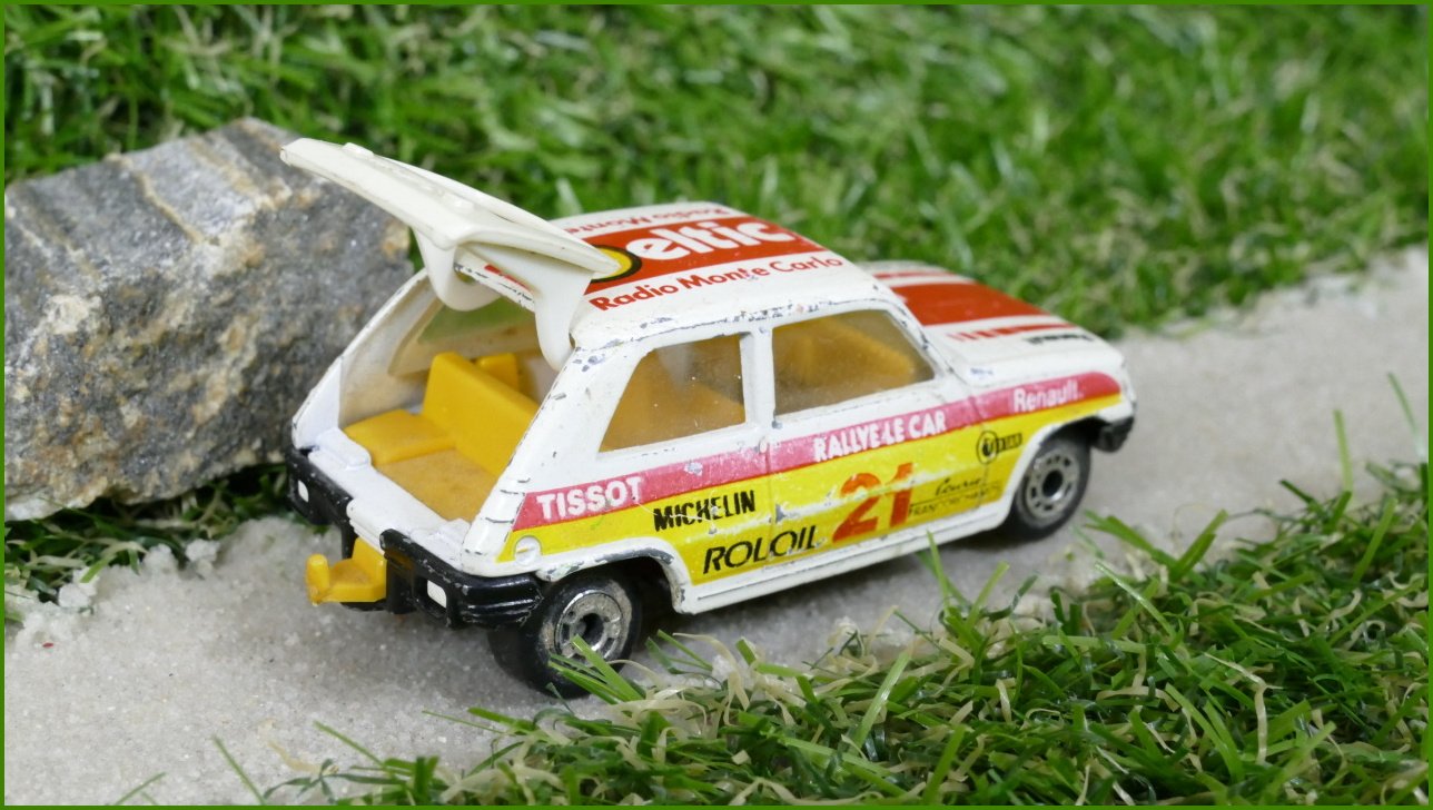 Model Autíčka Matchbox Lesney No.21 - Renault 5TL