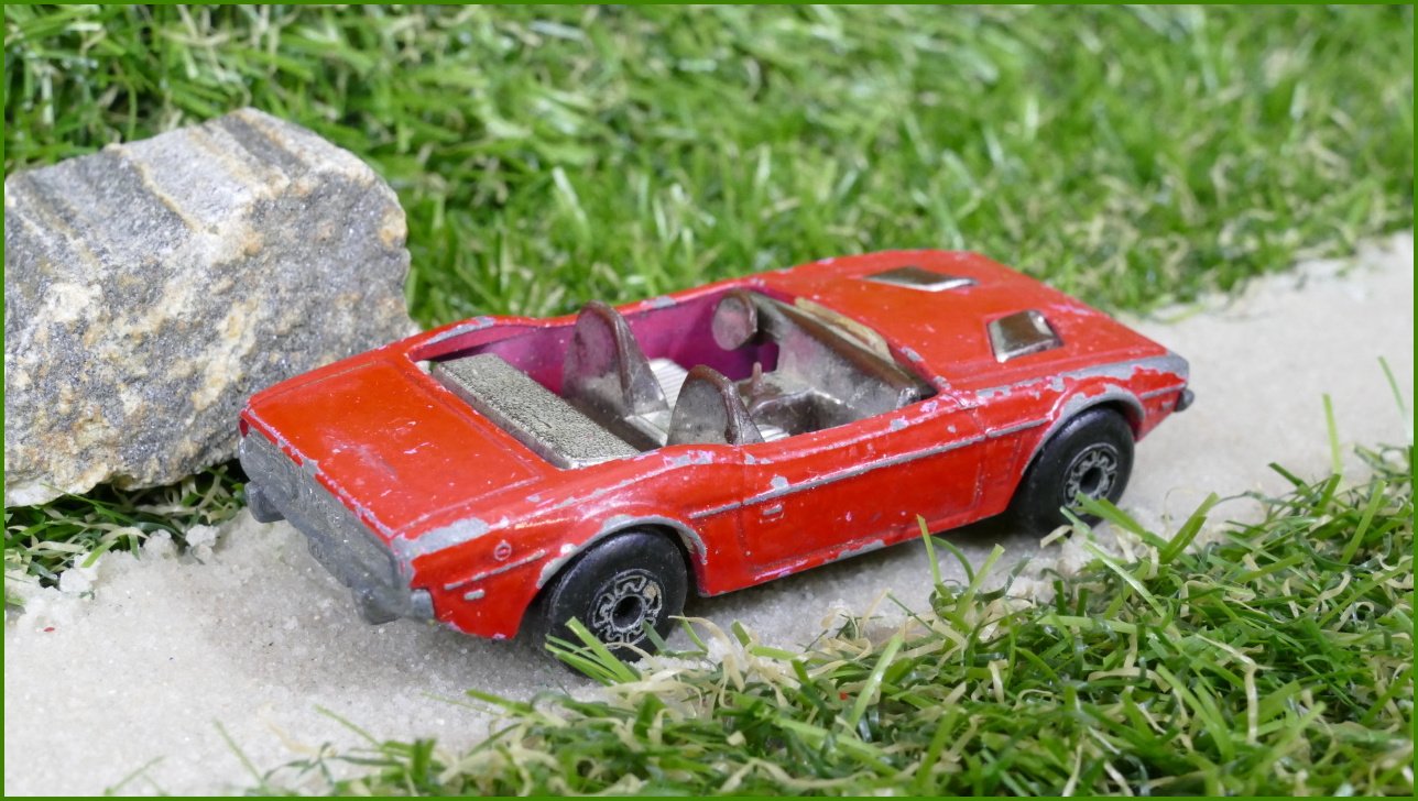 Model Autíčka Matchbox Lesney No.1 - Dodge Challenger - bez střechy a předního skla