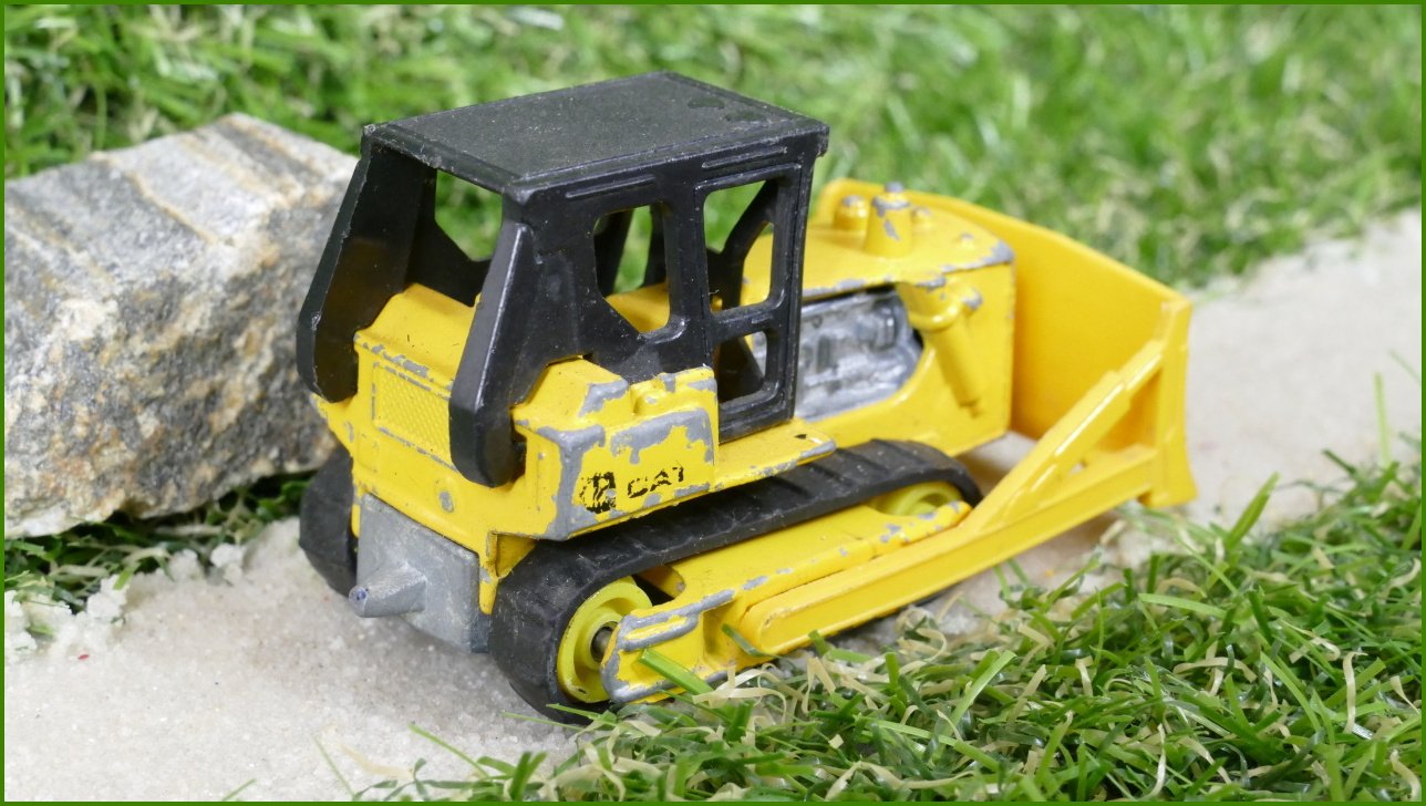 Model Autíčka Matchbox Lesney No.64 - Caterpillar Tractor