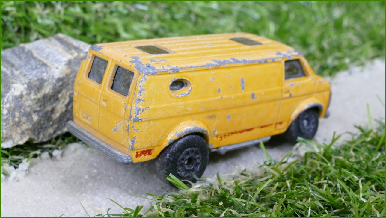 Model Autíčka Matchbox Lesney No.68 - Chevy Van