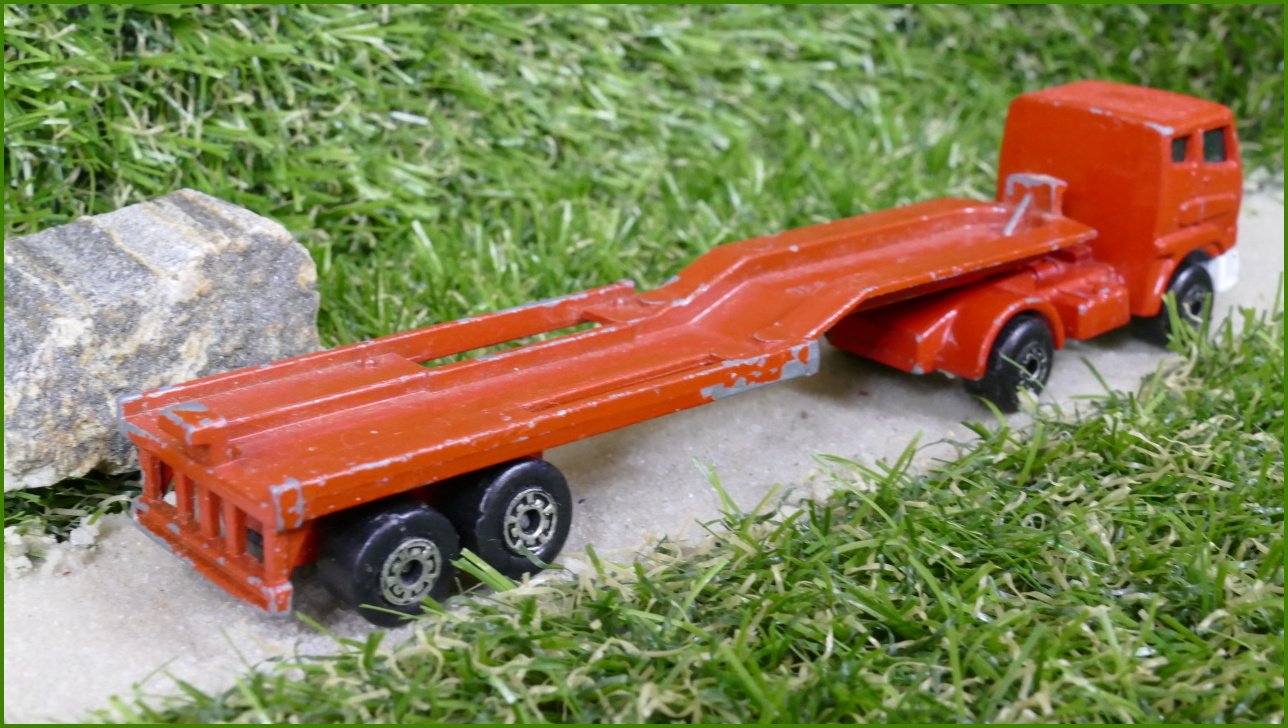 Model Autíčka Matchbox Lesney Articulated Truck s návěsem