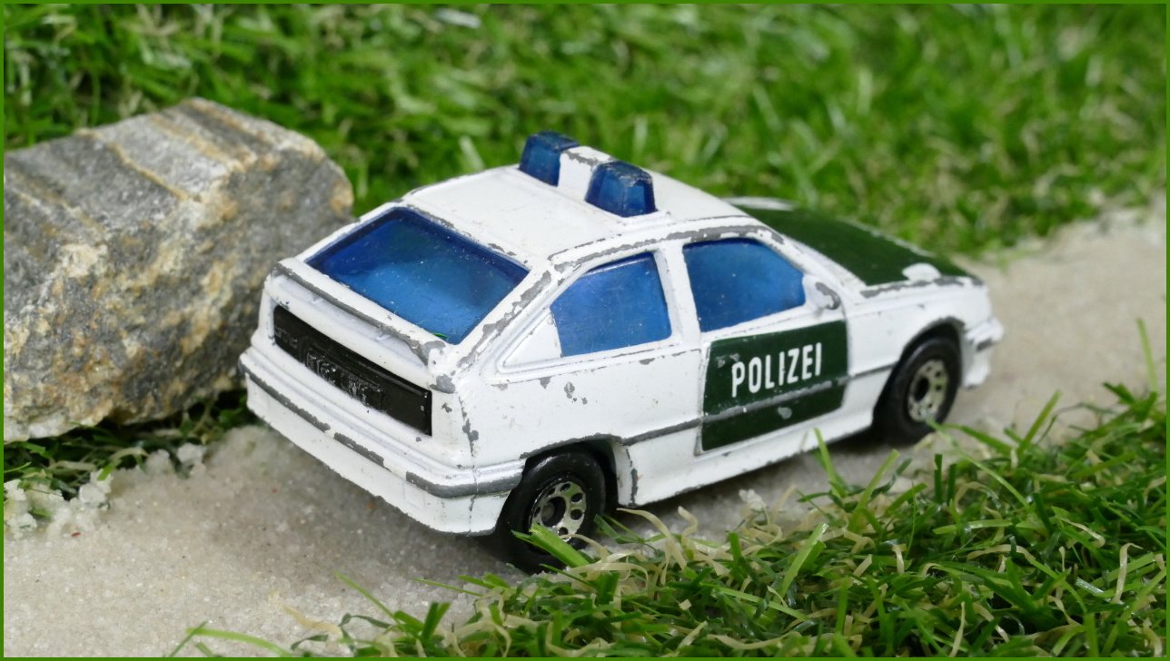 Autíčko Matchbox (China) Vauxhall Astra GTE / Opel Kadett GSi