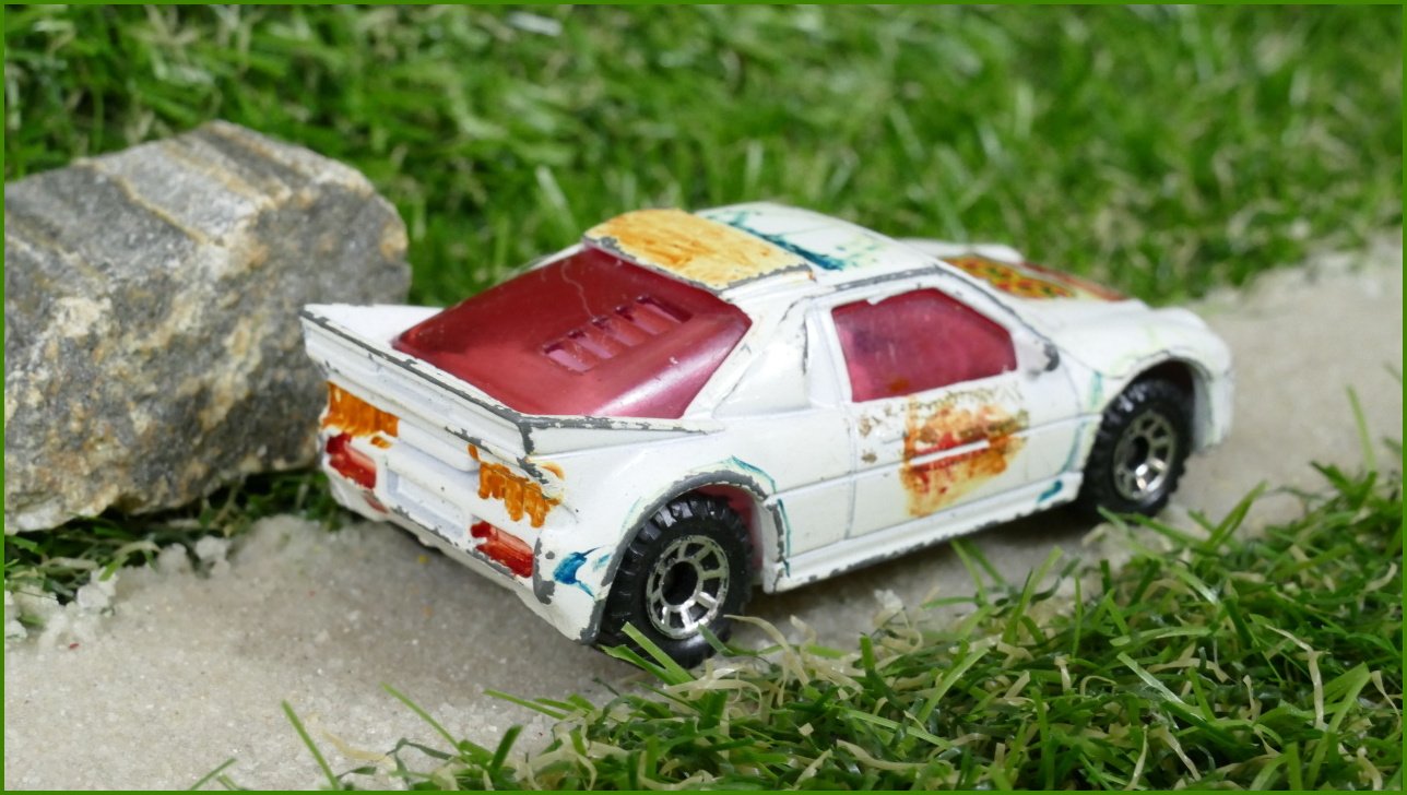 Autíčko Matchbox (China) Ford RS200 - pokreslený