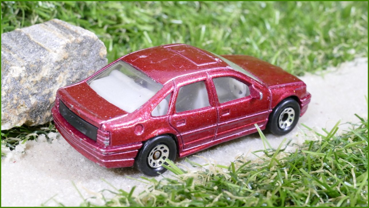 Autíčko Matchbox (Macau) Vectra/Cavalier GSi 2000