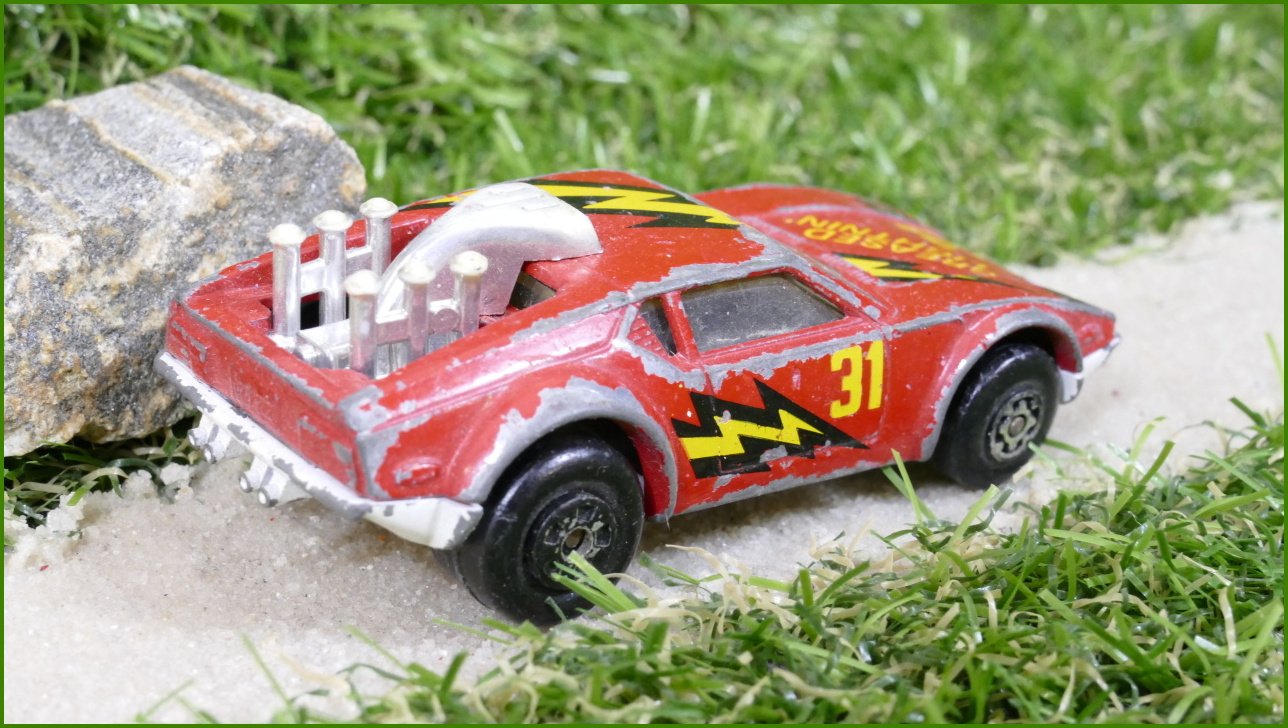 Autíčko Matchbox (Macau) De Tomaso Pantera