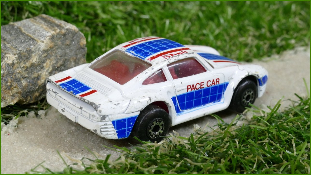 Autíčko Matchbox (Macau) Porsche 959