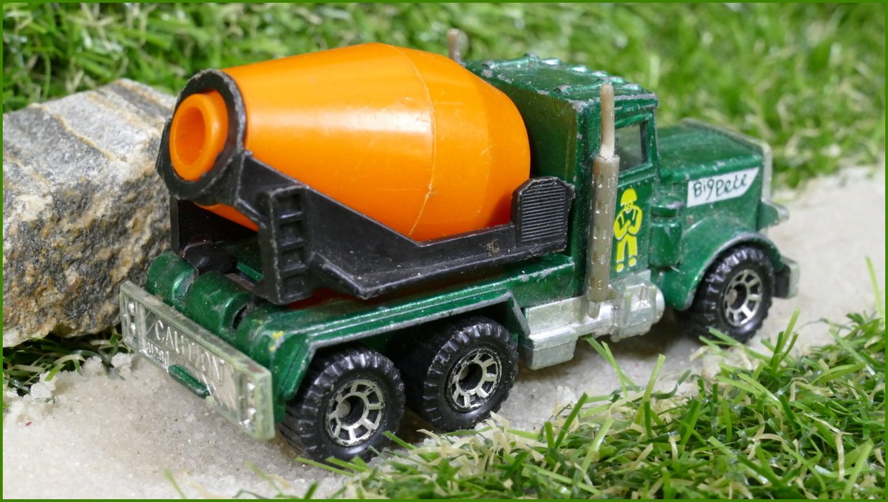 Autíčko Matchbox (Macau) Peterbilt
