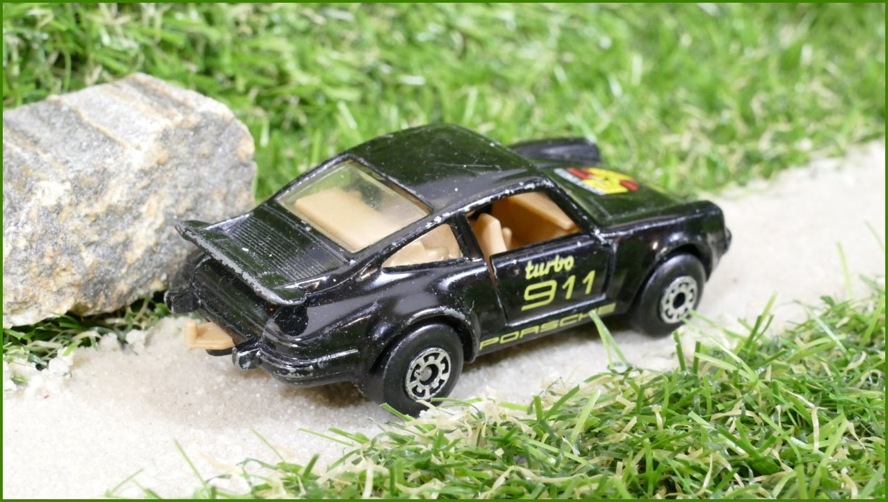 Matchbox Autíčko Angličák (Macau) Porsche Turbo