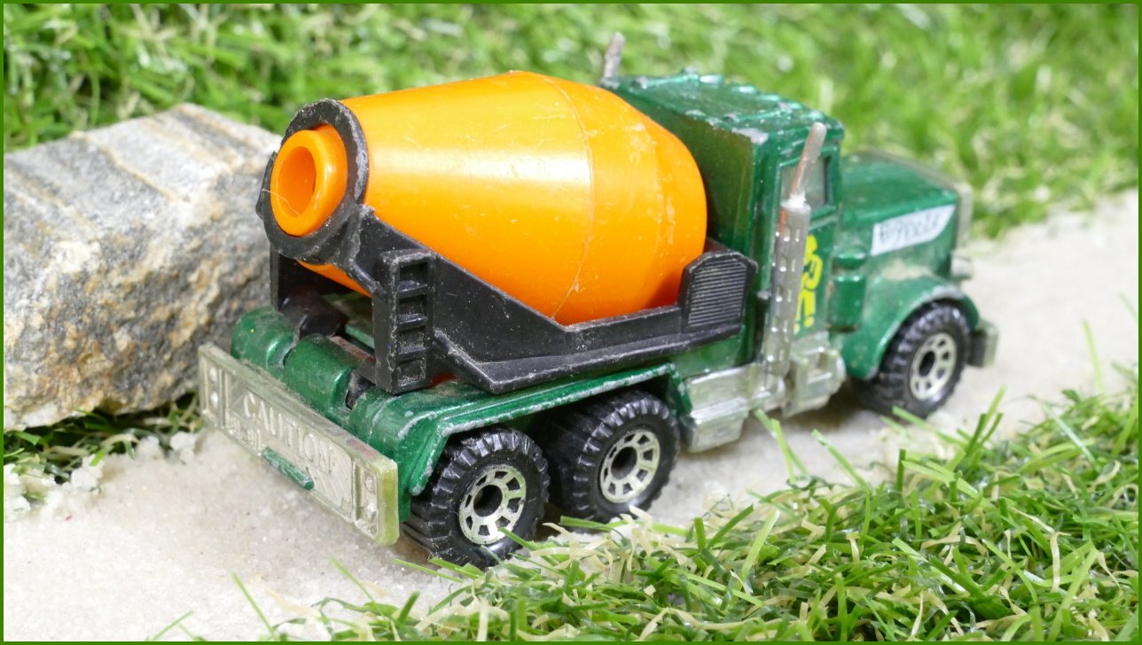 Matchbox Autíčko Angličák (Macau) Peterbilt