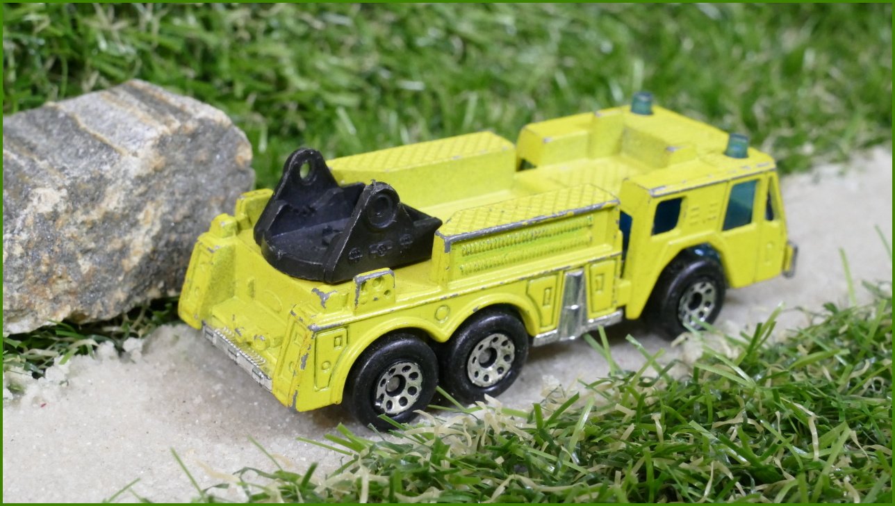 Matchbox Autíčko Angličák (Macau) Fire Engine - bez žebříku