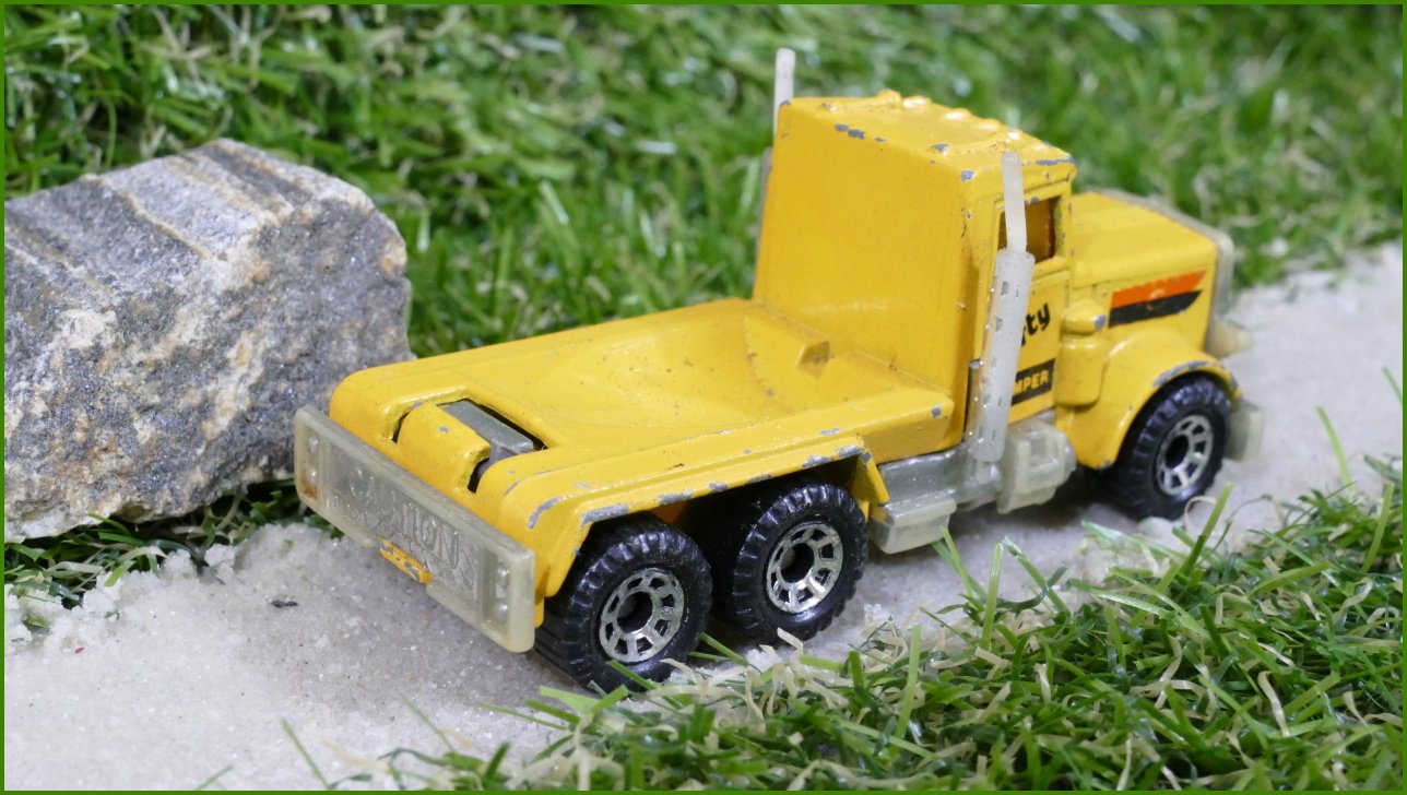 Matchbox Autíčko Angličák (Macau) Peterbilt