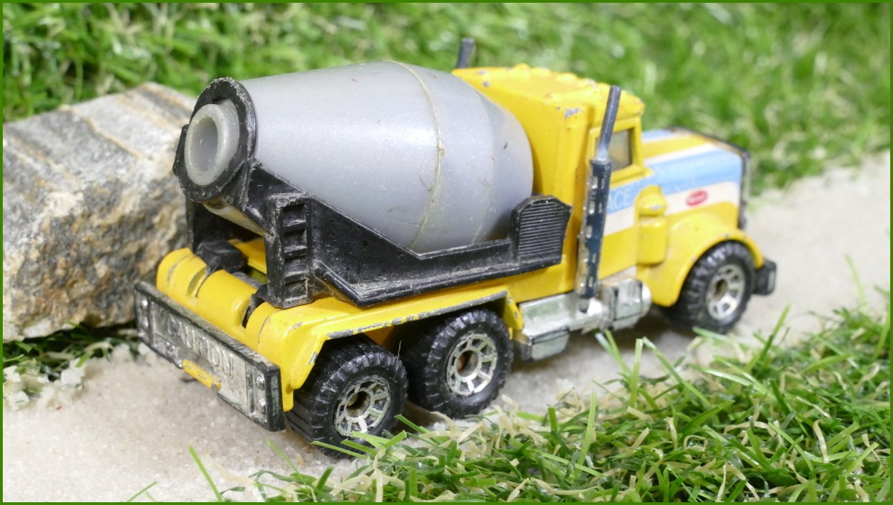Matchbox Autíčko Angličák (Macau) Peterbilt