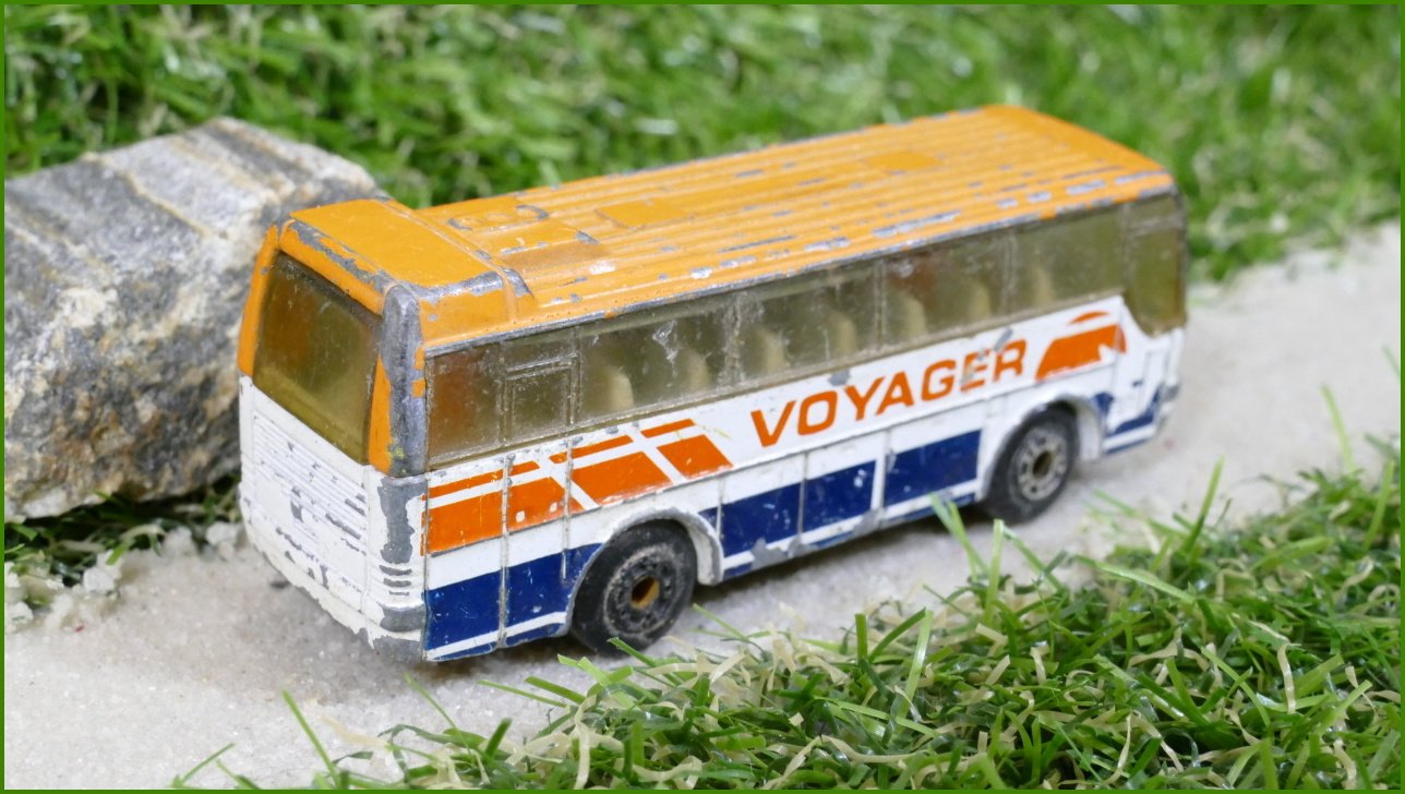 Matchbox Autíčko Angličák (Macau) Ikarus Coach