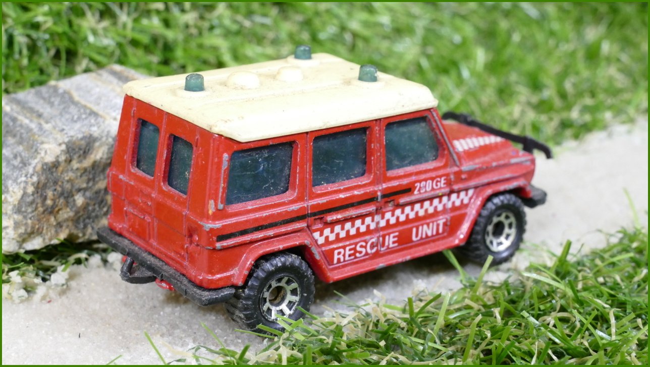 Matchbox Autíčko Angličák (Macau) Mercedes-Benz 280 GE