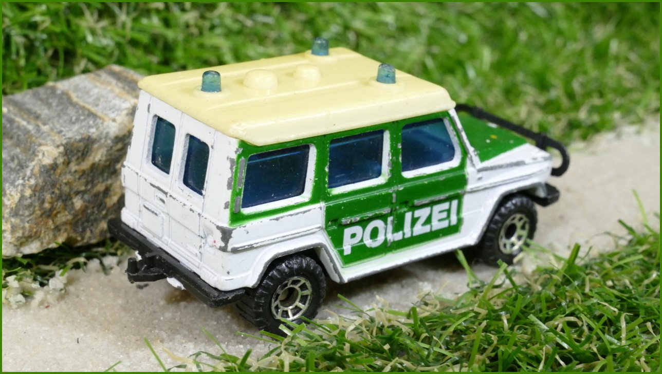 Matchbox Autíčko Angličák (Macau) Mercedes-Benz 280 GE