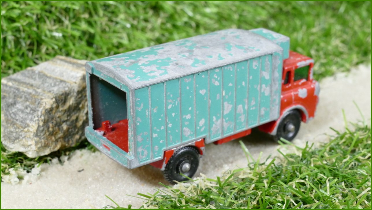 Model Autíčka Matchbox Lesney No.44 - Refrigerator Truck