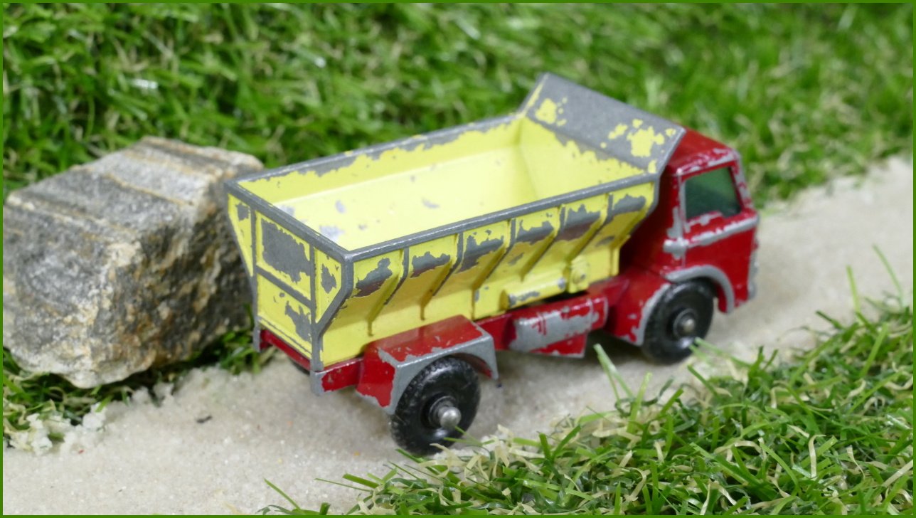 Model Autíčka Matchbox Lesney No.70 - Grit Spreading Truck