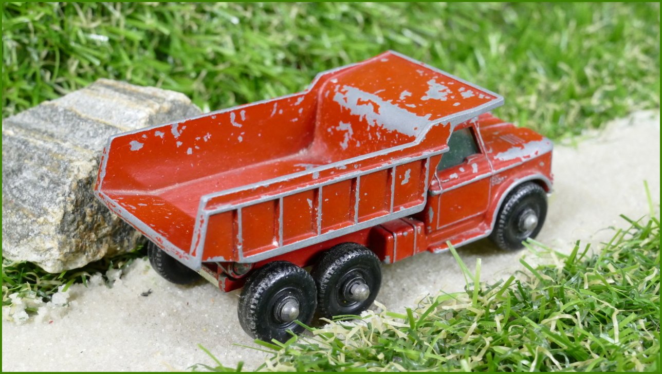 Model Autíčka Matchbox Lesney No.48 - Dumper Truck