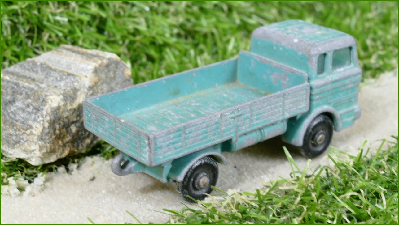 Model Autíčka Matchbox Lesney No.1 - Mercedes Truck