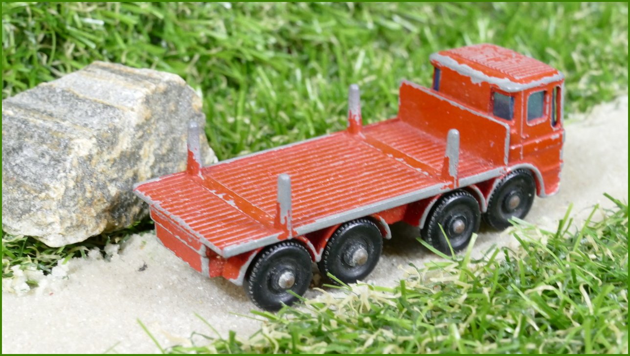Model Autíčka Matchbox Lesney No.10 - Ergomatic Cab Pipe Truck