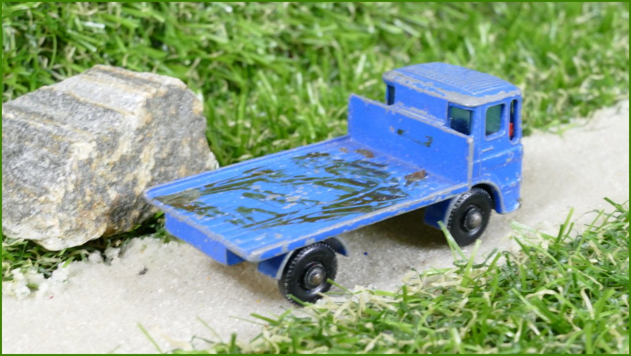 Model Autíčka Matchbox Lesney No.60 - Site Hut Truck - pokreslený