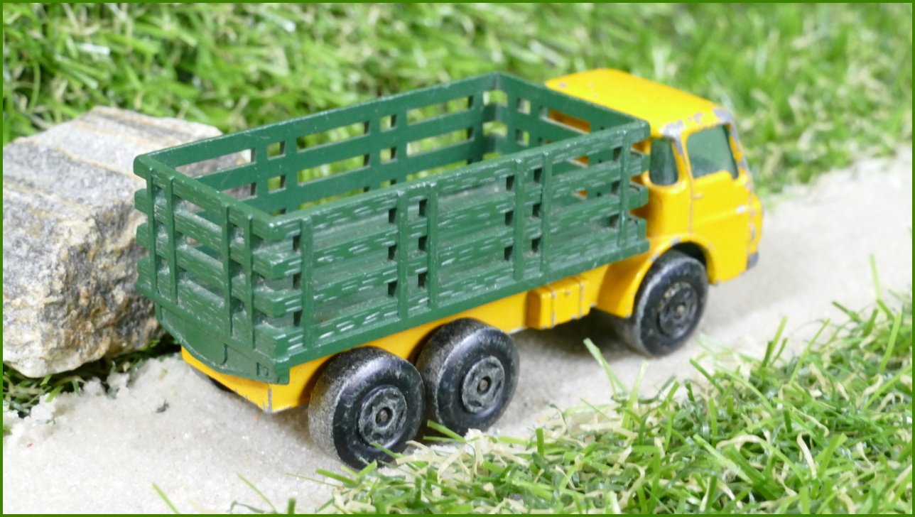 Model Autíčka Matchbox Lesney No.4 - Stake Truck