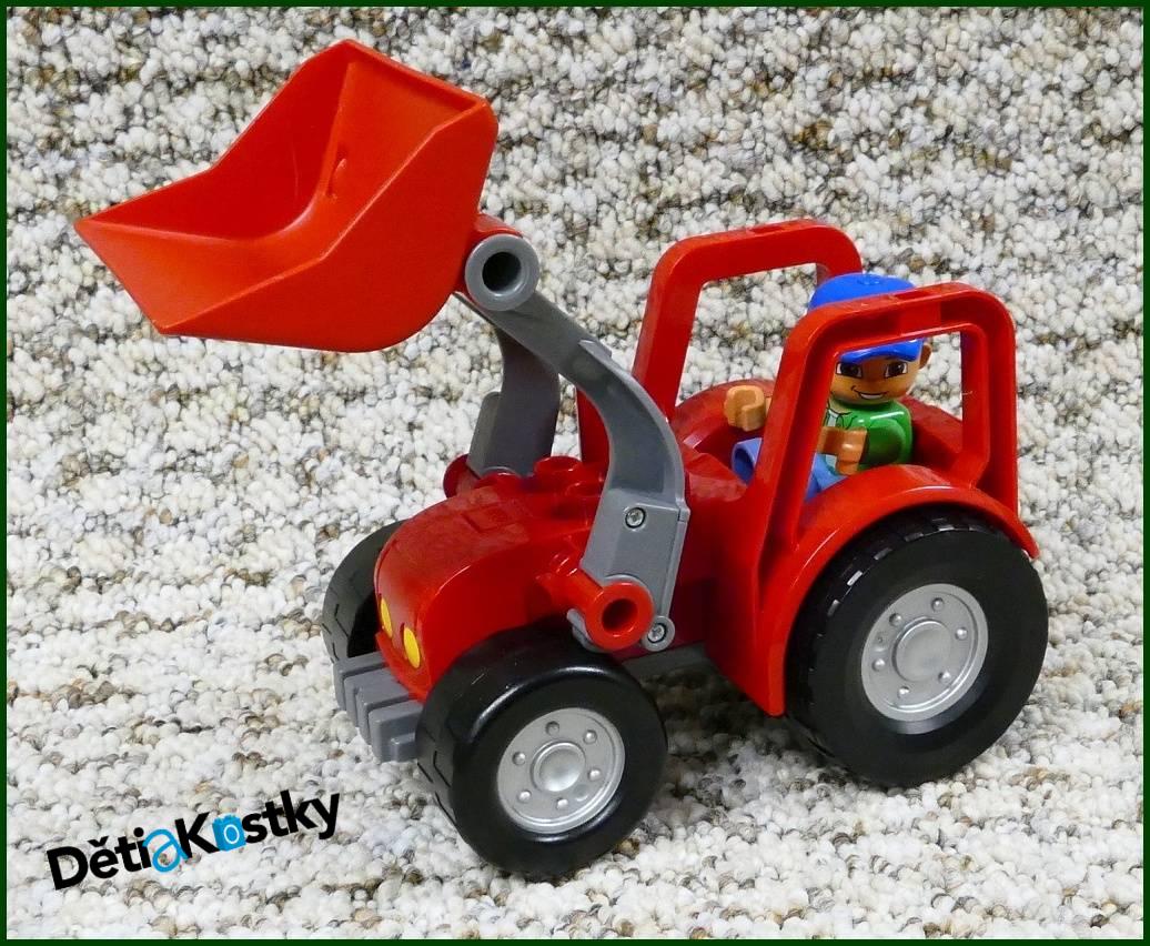 Lego® Duplo® Traktor s Radlicí a Figurkou Červený