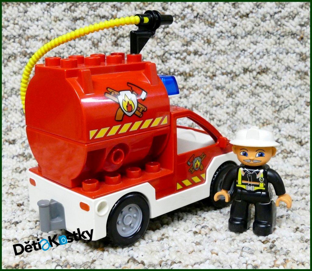 Lego® Duplo® Hasičské Auto s Cisternou, Hadicí a Hasičem