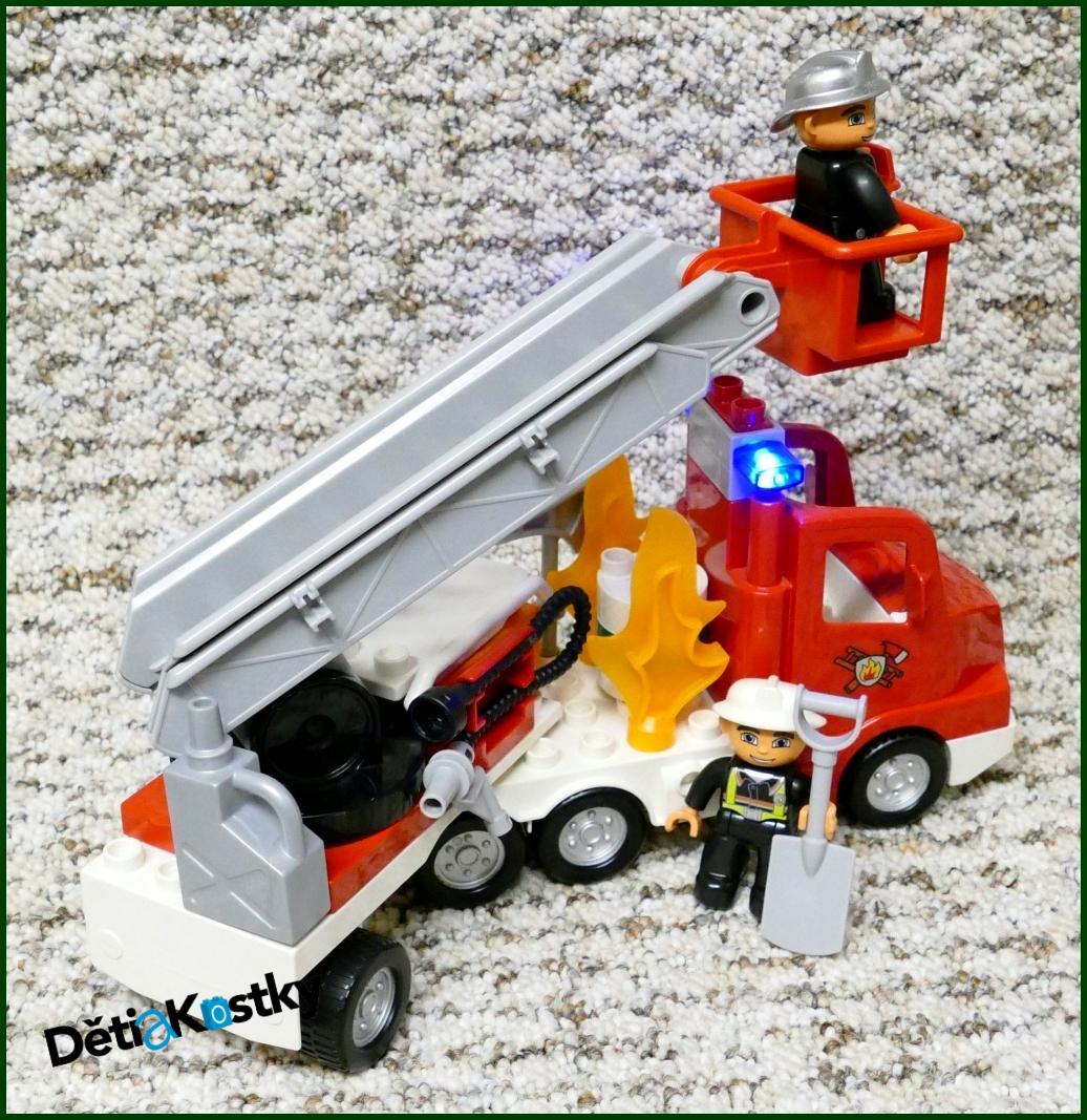 Lego® Duplo® Hasičské Auto Červený Tahač/Bílý Návěs