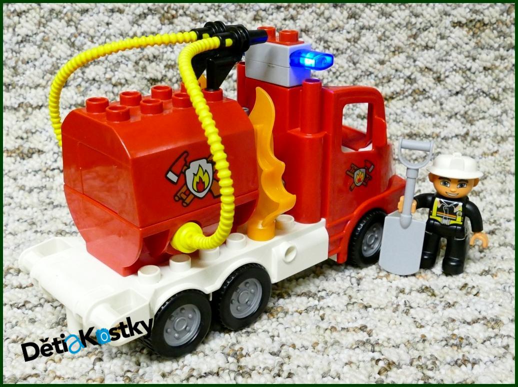 Lego® Duplo® Hasičské Auto s Cisternou