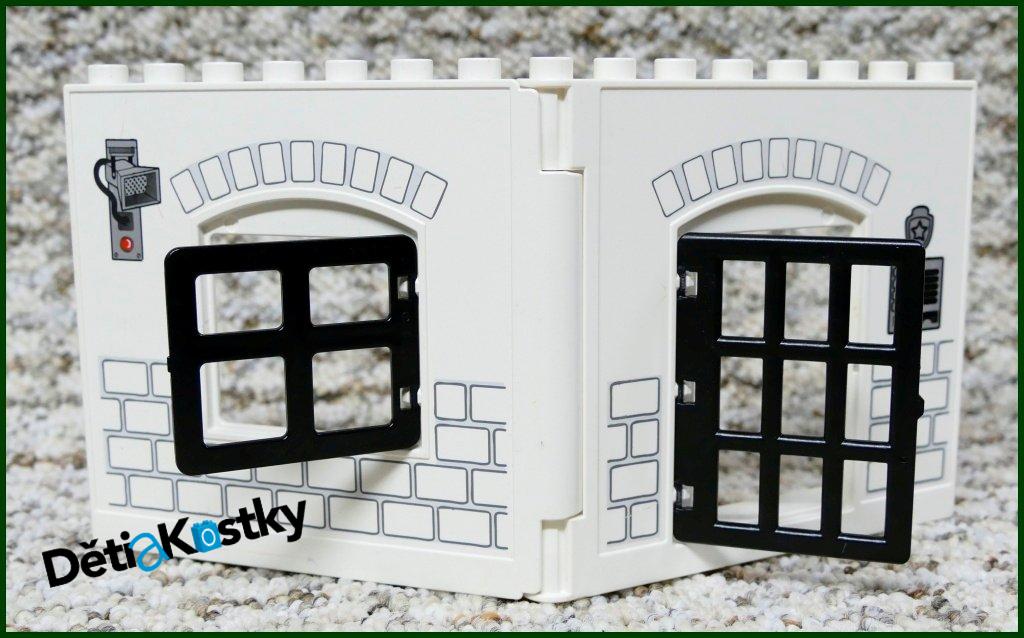 Lego® Duplo® Stěna Policejní Stanice Bílá - Černé Dveře a Okno