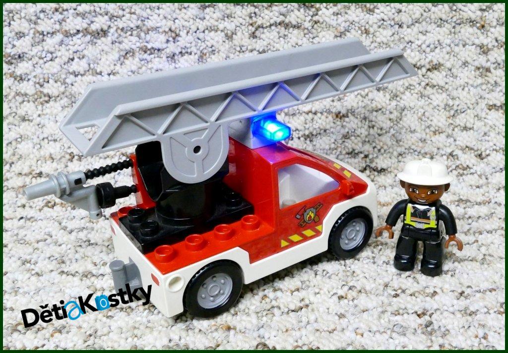 Lego® Duplo® Hasičské Auto Bílo/Červené se Žebříkem a Majáčkem