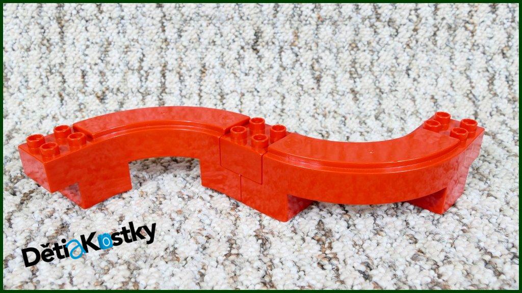Lego® Duplo® Kostka Zatáčka 90° Červená