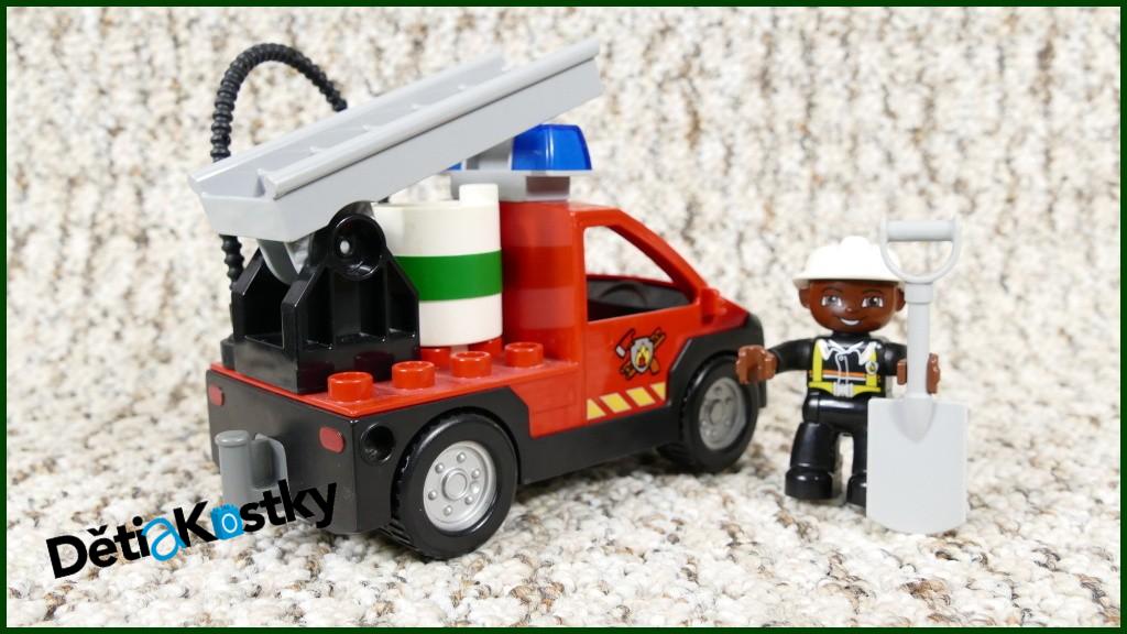 Lego® Duplo® Hasičské Auto se Žebříkem a Hasičem