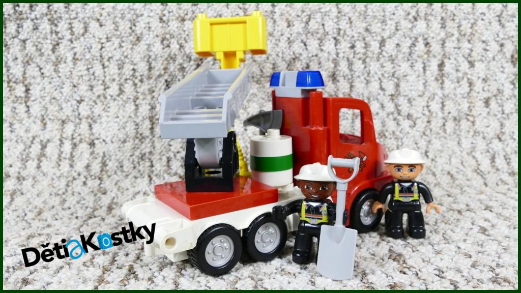Lego® Duplo® Hasičské Auto se Žebříkem a Majáčkem