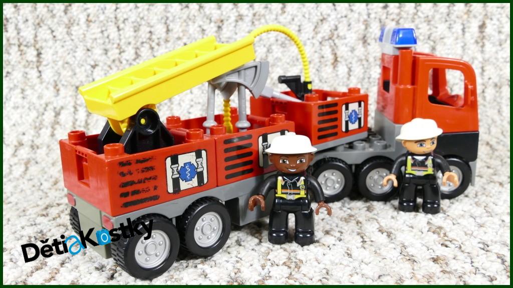 Lego® Duplo® Hasičské Auto s Návěsem, Žebříkem a Majáčkem