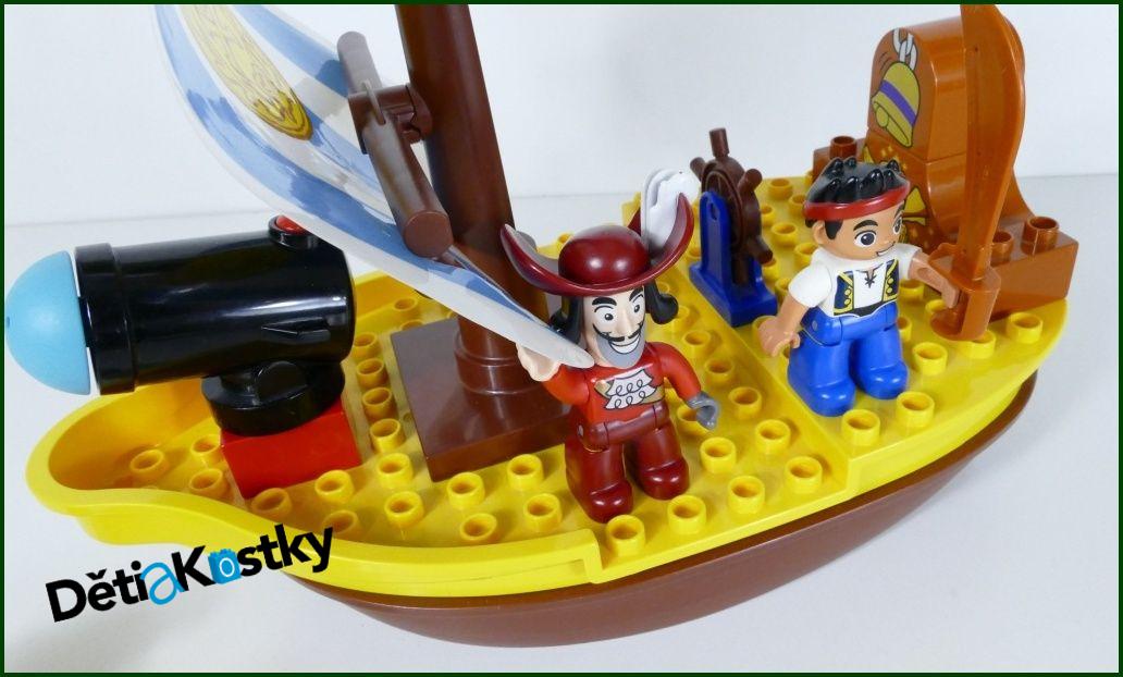 Lego® Duplo® 10514 - Jakeova Pirátská Loď Bucky