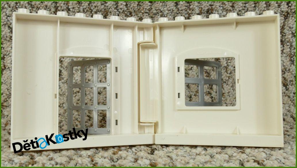Lego® Duplo® Stěna Domu Bílá se Šedým Oknem a Mříží