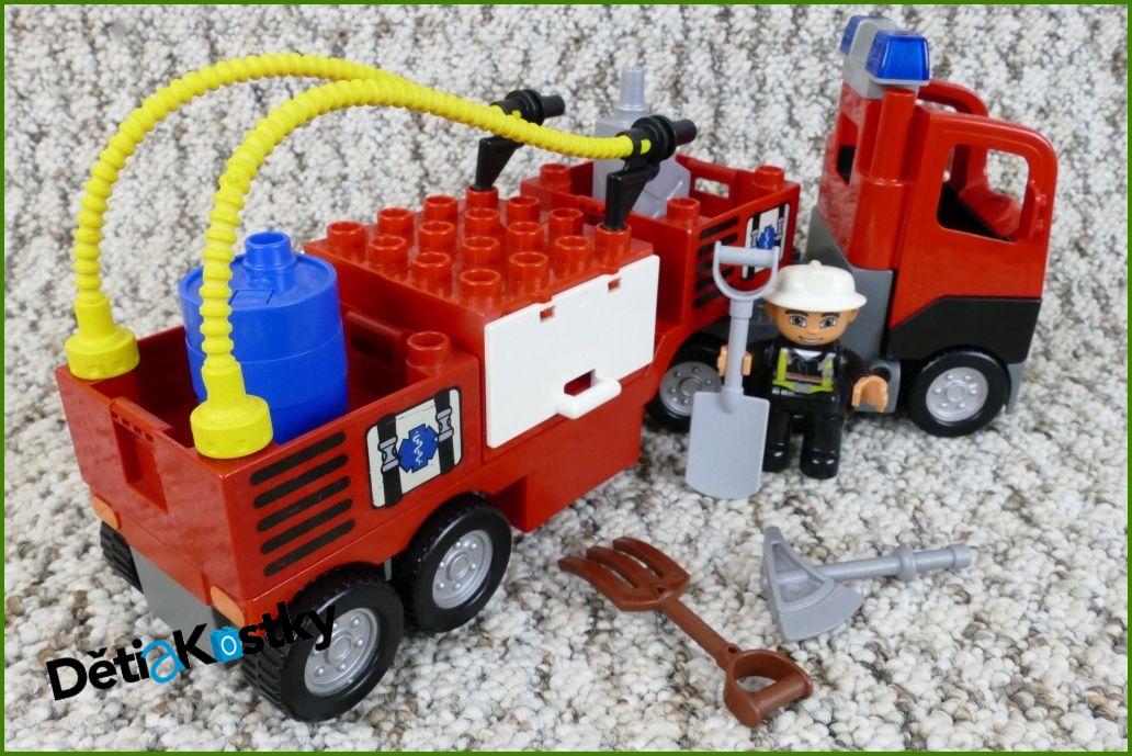 Lego® Duplo® Hasičské Auto s Návěsem, Kontejnery, Nářadím a Hadicemi